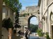  une porte de la ville